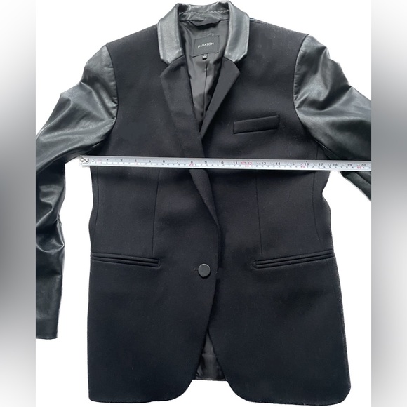 Aritzia Babaton Fred Wool Faux Leather Sleeve Blazer Jacket Black Size 8 - Picture 4 of 7